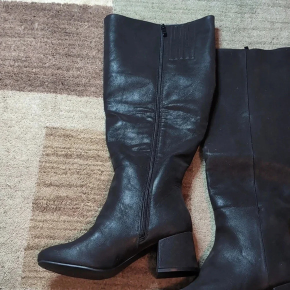 Eloquii Laurah Tall Knee High Block Heel Black Boots - Picture 5 of 10